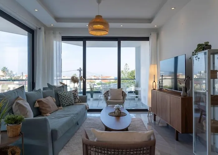 Thalassa 2-bedroom In