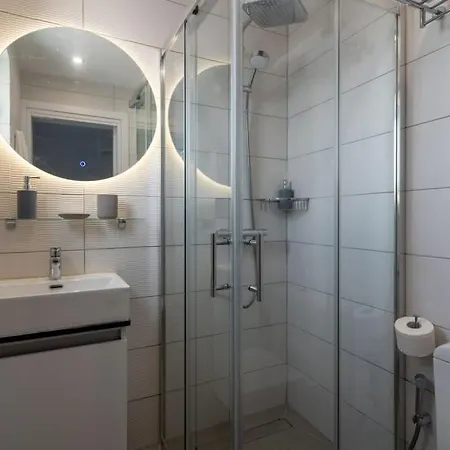 Thalassa 2-bedroom In לרנקה