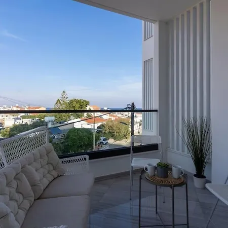 Thalassa 2-bedroom In * לרנקה